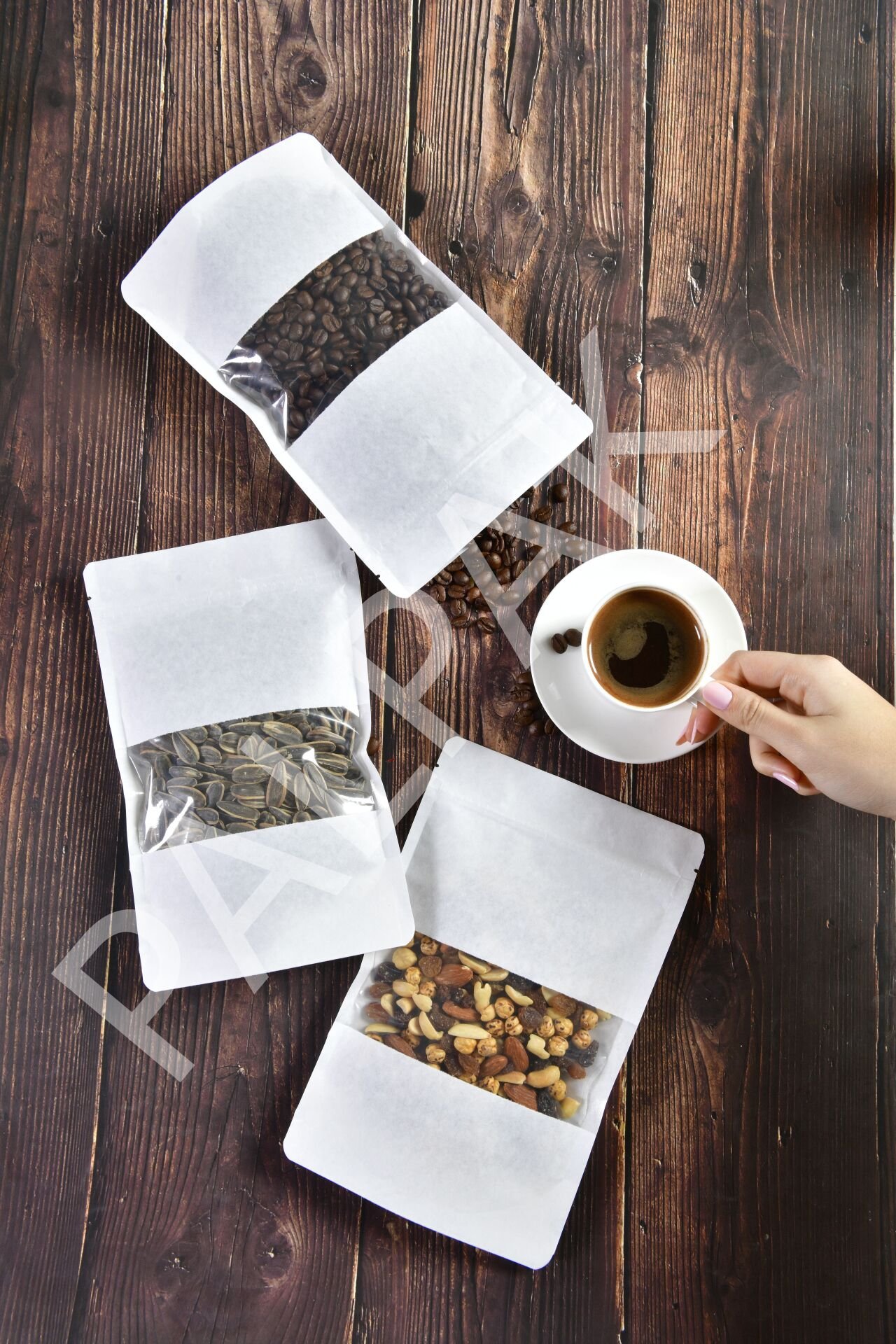 BEYAZ KRAFT PENCERELİ DOYPACK TORBA 2000 ADET