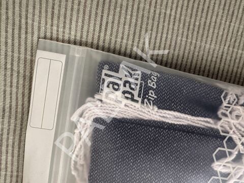 Zip Bag Kilitli Ve Çok Amaçlı Buzdolabı Poşeti 20 Adet (27x30 Cm)